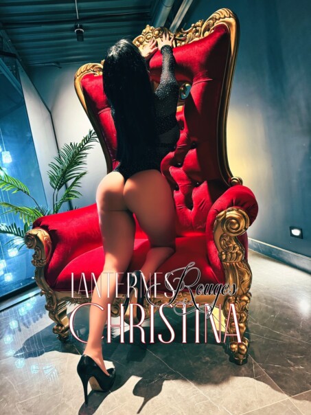 SexyTexte.com - Christina aux courbes délicieuses XXX