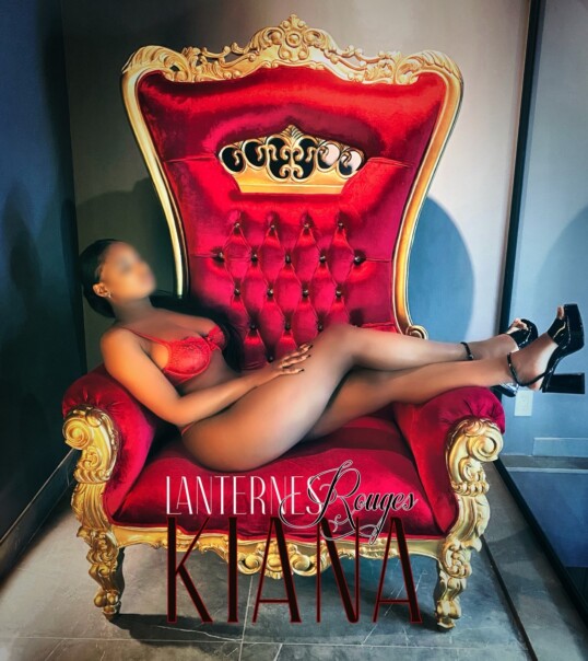 SexyTexte.com - Kiana sensuelle, seXXXuelle et sublime xx