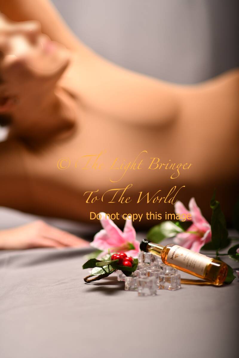 companion-massage-aromatherapy-coaching-Toronto-London-UK-international